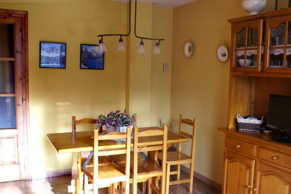 Can Janpere I Pardines Room photo